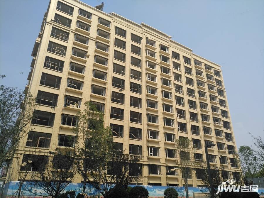 潍坊潍城奥体中心恒信御峰实景图124 吉屋网