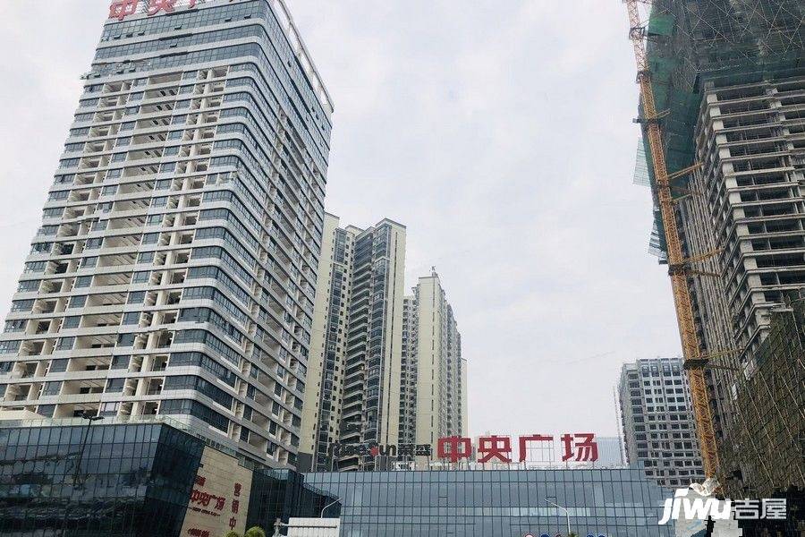 湛江开发区荣盛中央广场在售均价约7500元平米
