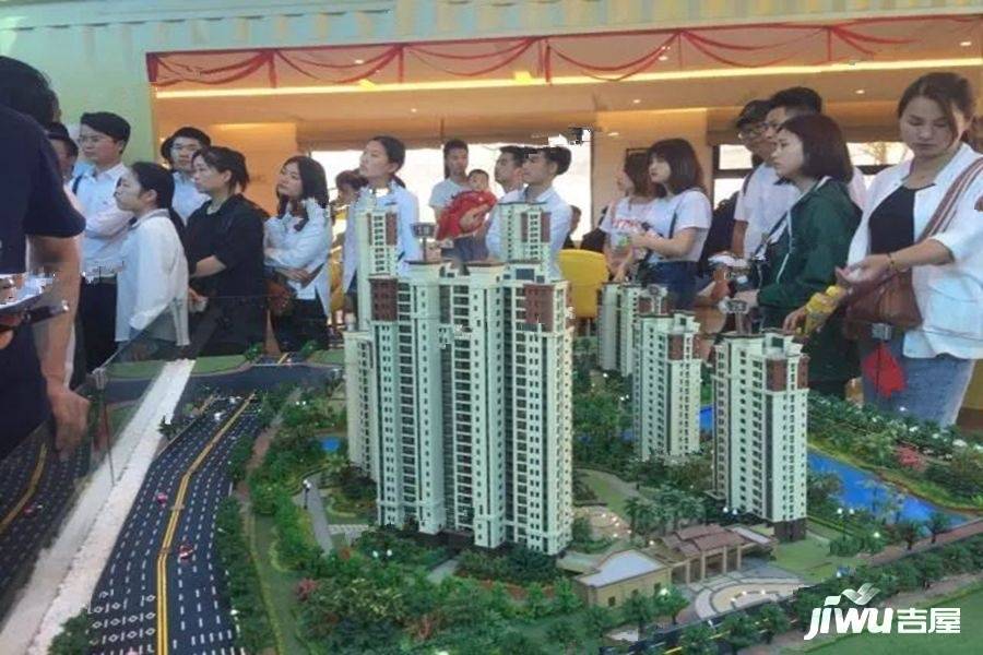 龙海市浮宫镇的gdp_首届闽南彩楼文化节昨在龙海浮宫镇开幕 感受 搭彩楼 习俗魅力(3)