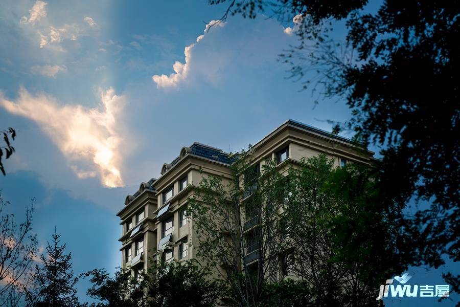 中海文昌湖实景图图片