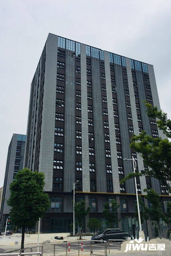 万城银座实景图图片