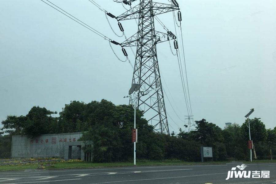 汇都湖畔大厦商铺配套图图片