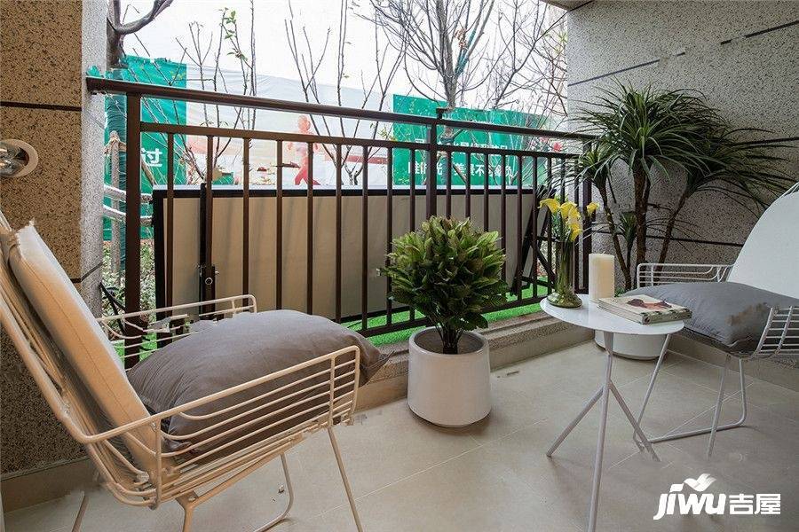 中海新城熙岸样板间图片