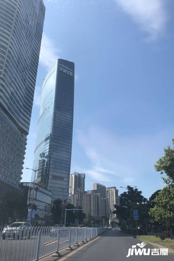 保利国际中心实景图图片