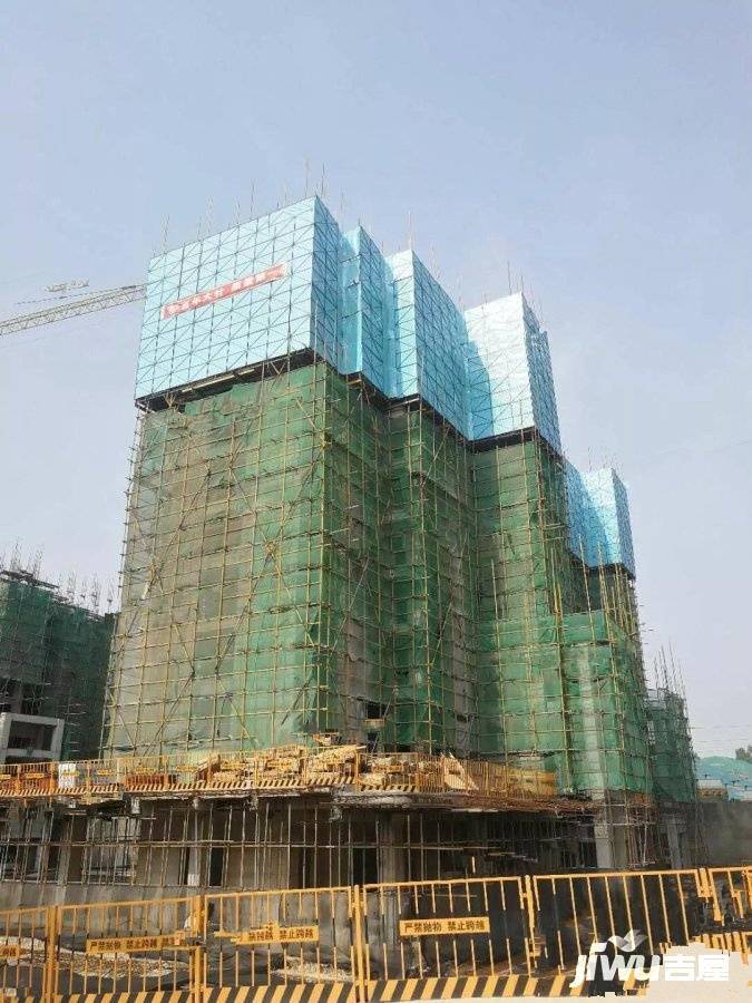 建业壹号城邦实景图图片