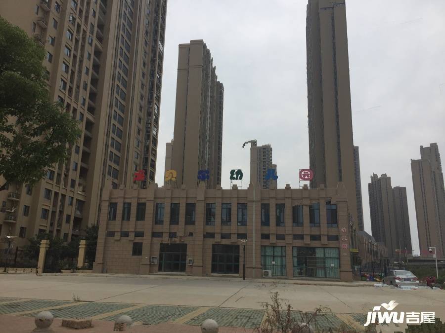 保利星宸实景图图片