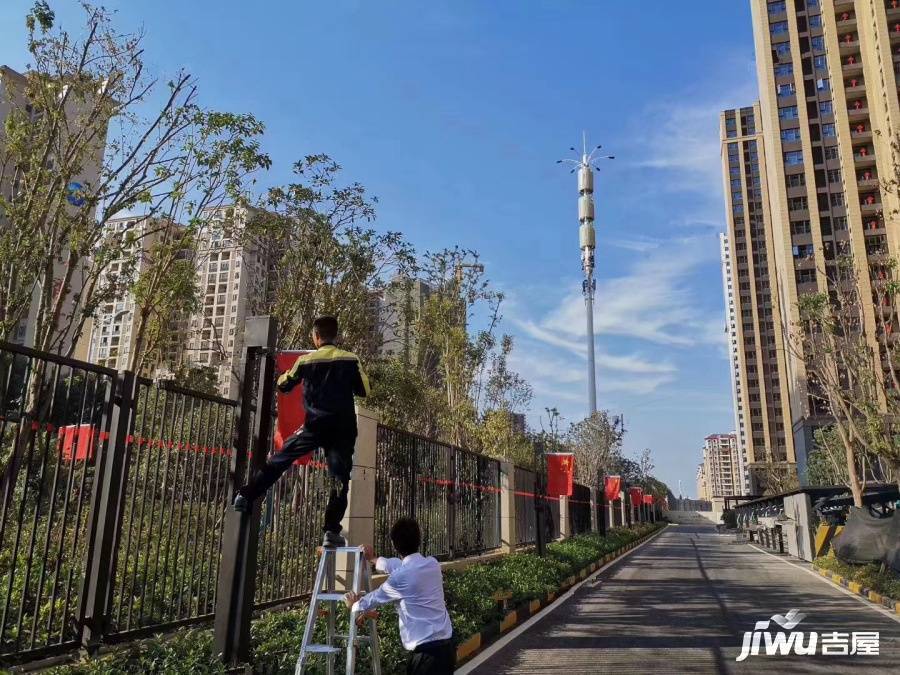 万科五彩城实景图图片