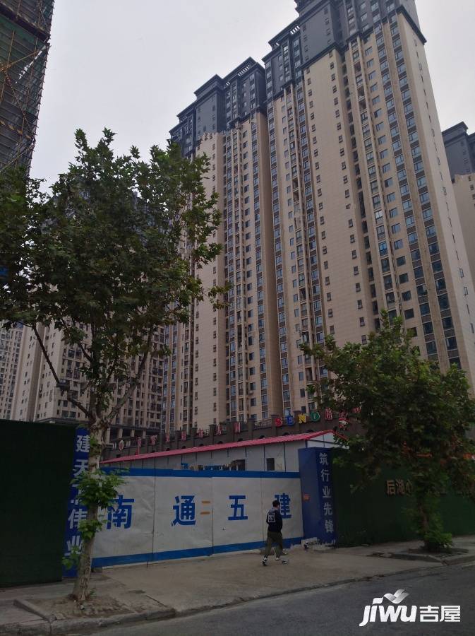 汉悦府坤璟实景图图片