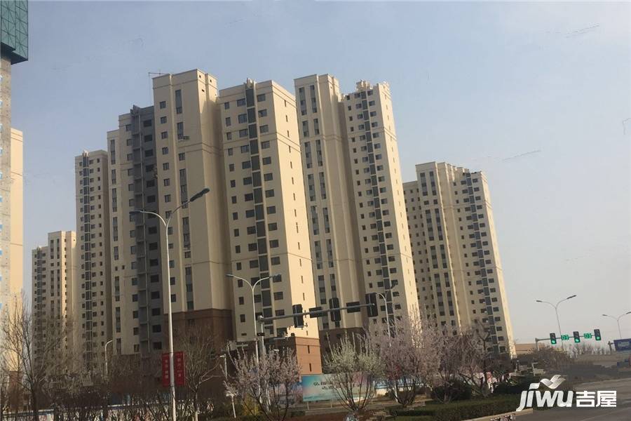 中建锦苑商业街实景图10