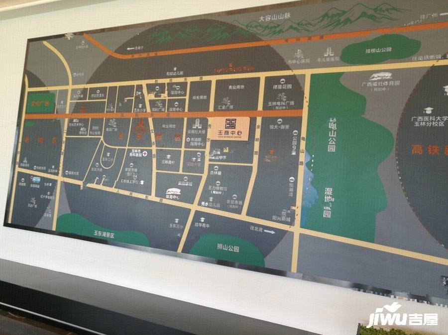 玉商中心位置交通图