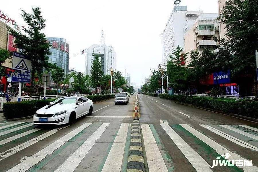 中梁龍玺台实景图图片