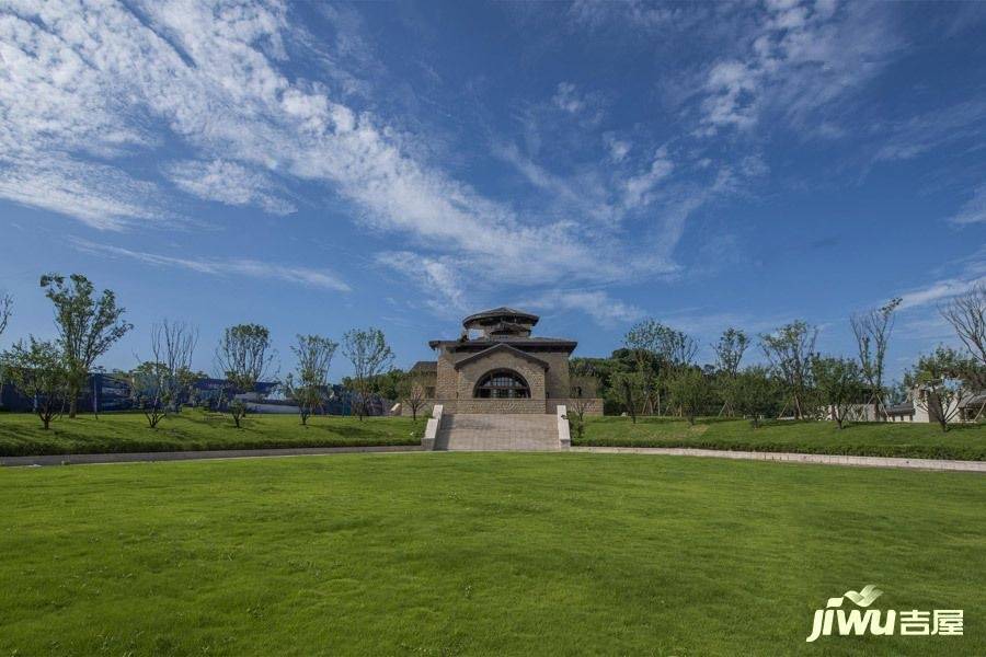 恒大云湖上郡实景图图片