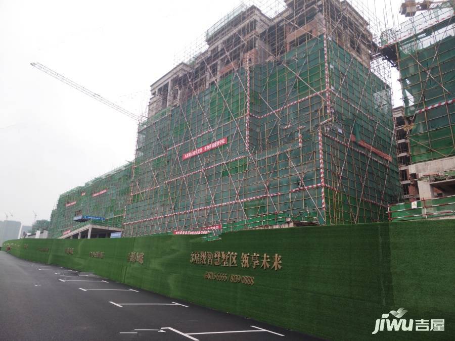 龙湖康田麓宸实景图图片