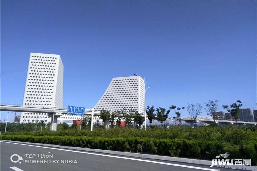 青岛蓝色中心实景图图片