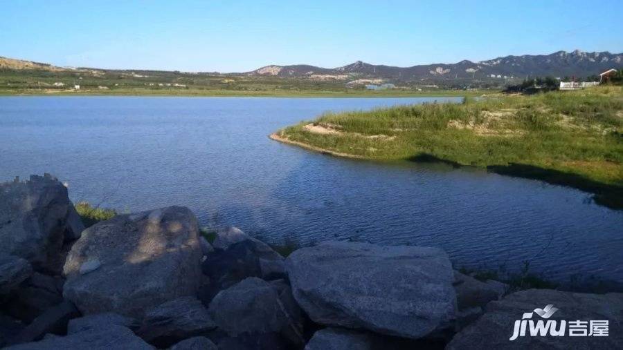 浩岭湖健康小镇实景图图片