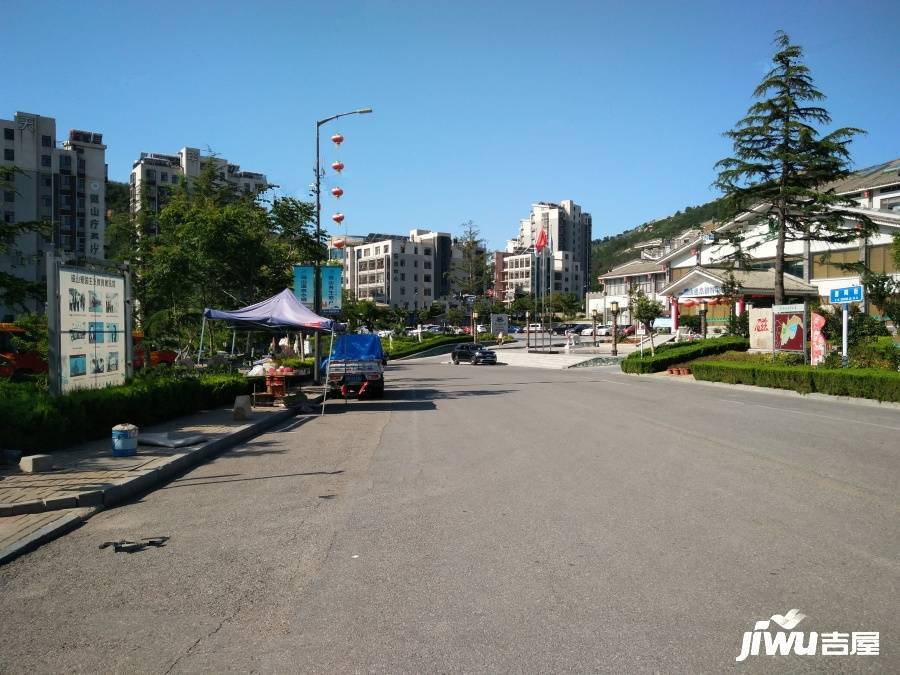 磁山温泉小镇实景图图片