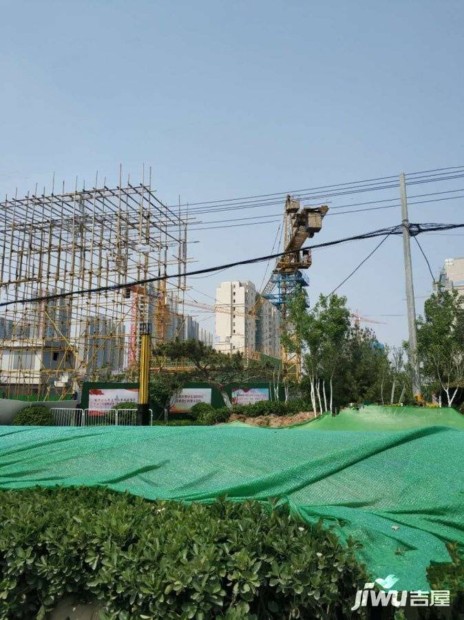 绿地新里城实景图图片