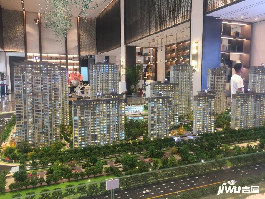 济南槐荫西客站商圈保利熙悦实景图24- 吉屋网