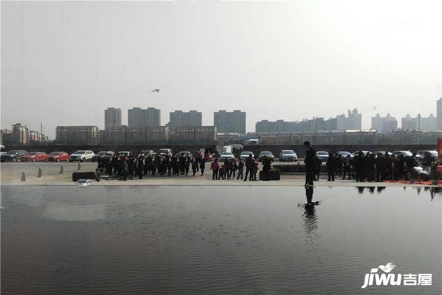 鸿海万科天空之城实景图图片