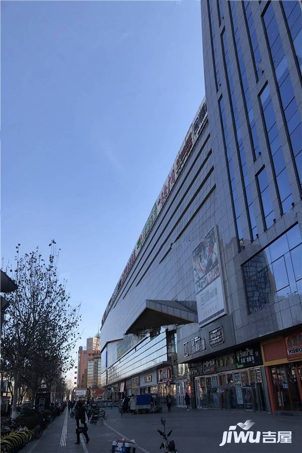 新华贸中心商铺实景图图片
