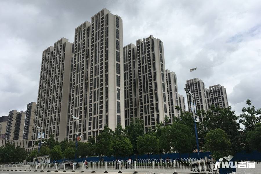 东汇名雅城实景图图片