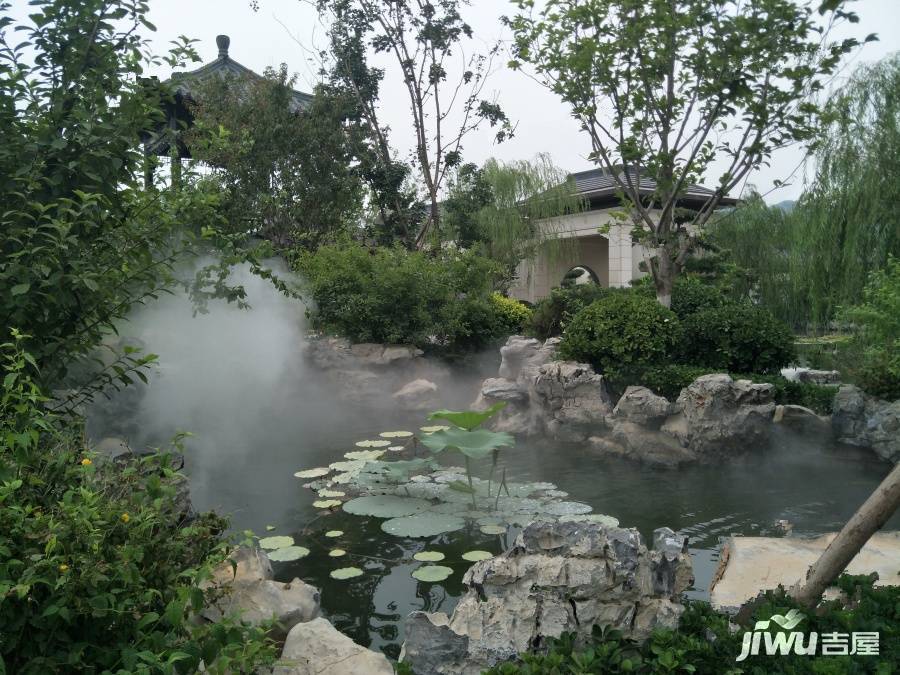 绿城西山桃花源实景图图片