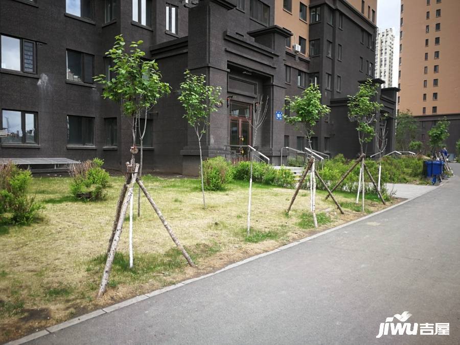 龙跃金水湾实景图图片