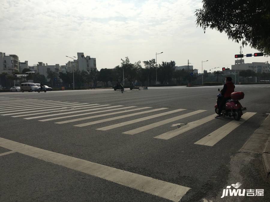 阳光城半山湾配套图图片