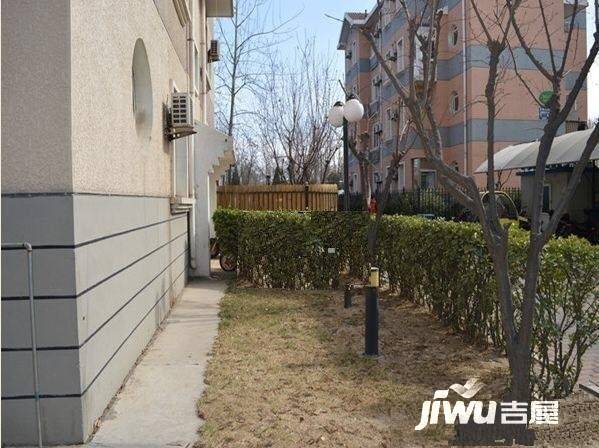 龙城花园一期实景图图片