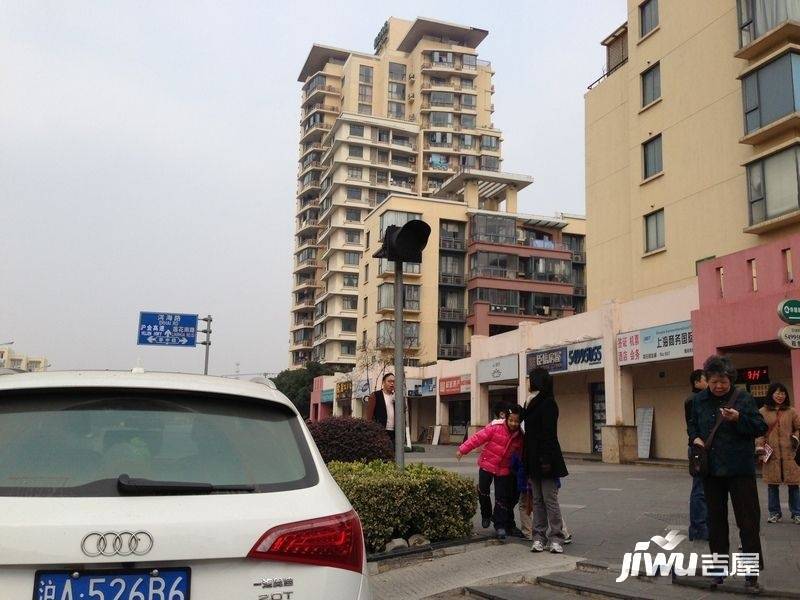万科假日风景实景图图片