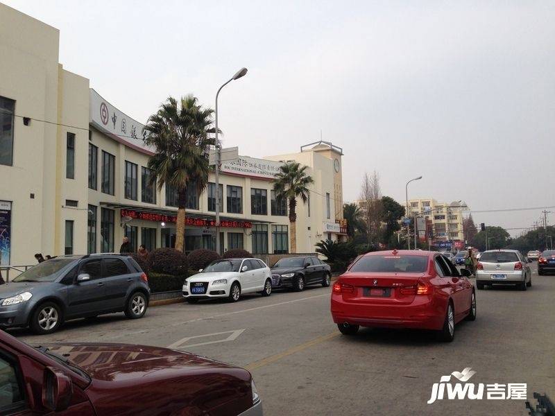 万科假日风景实景图图片