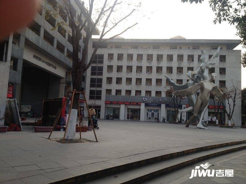 万科假日风景实景图图片