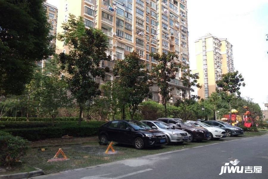 沁春名邸实景图图片