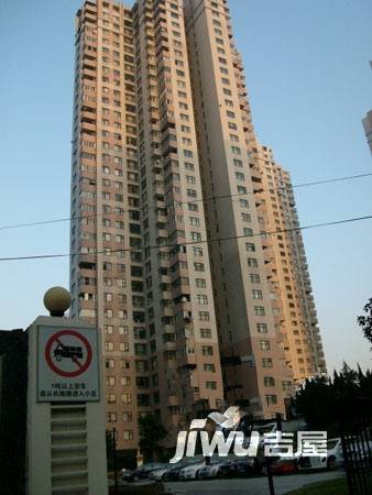 中山广场实景图图片