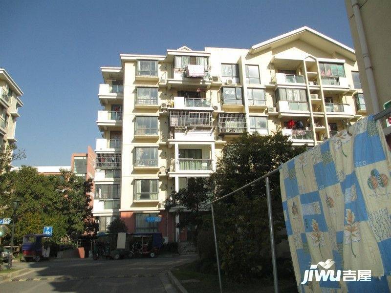 金鹤新城金霞苑实景图图片