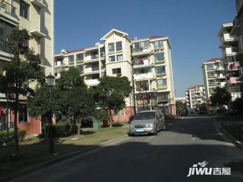 金鹤新城金霞苑实景图图片
