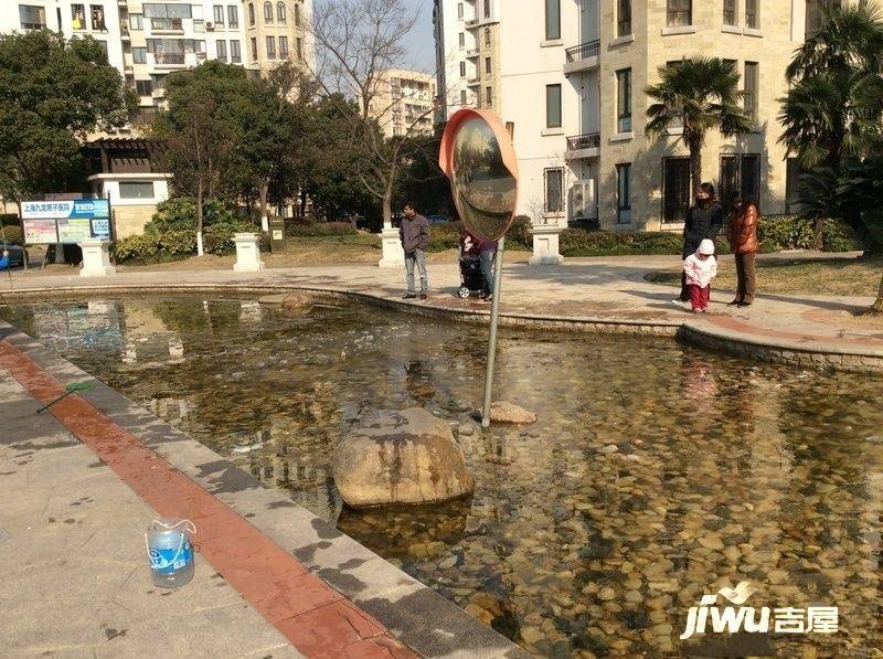 城市经典四期高迪实景图图片