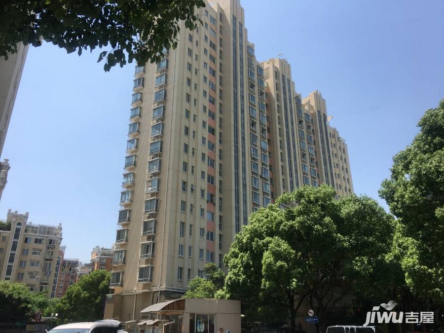 上海春城三期实景图图片