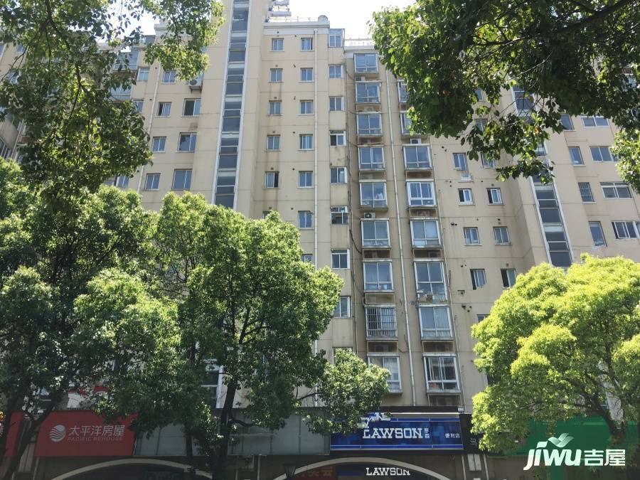 上海春城三期实景图图片