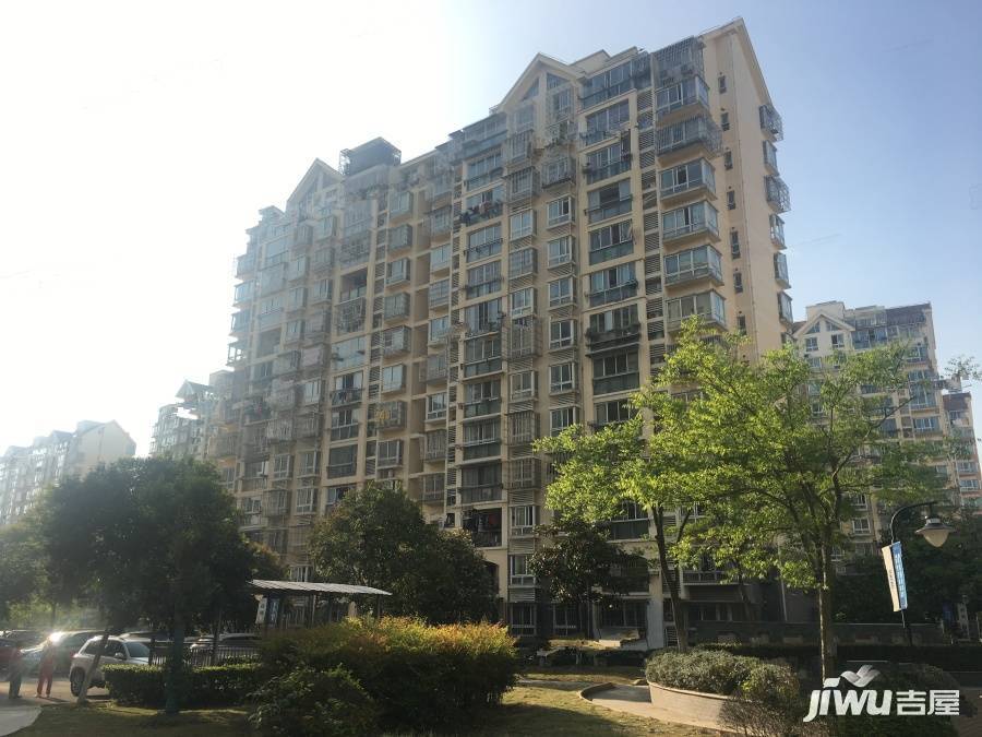 爱博三村实景图图片