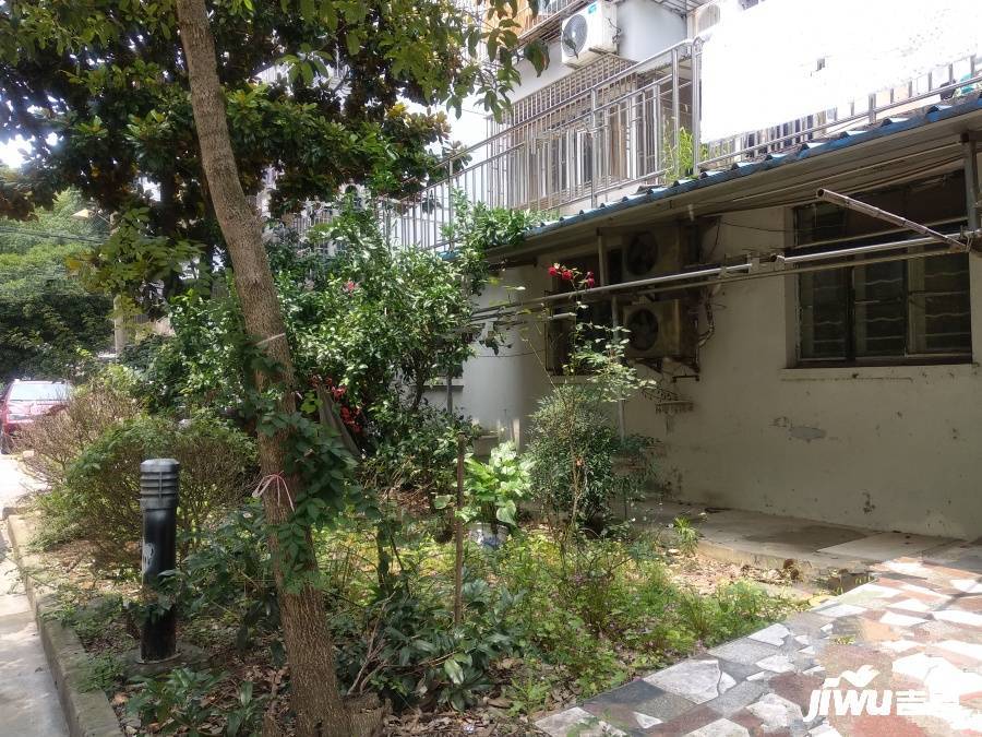 川沙桃园新村实景图图片
