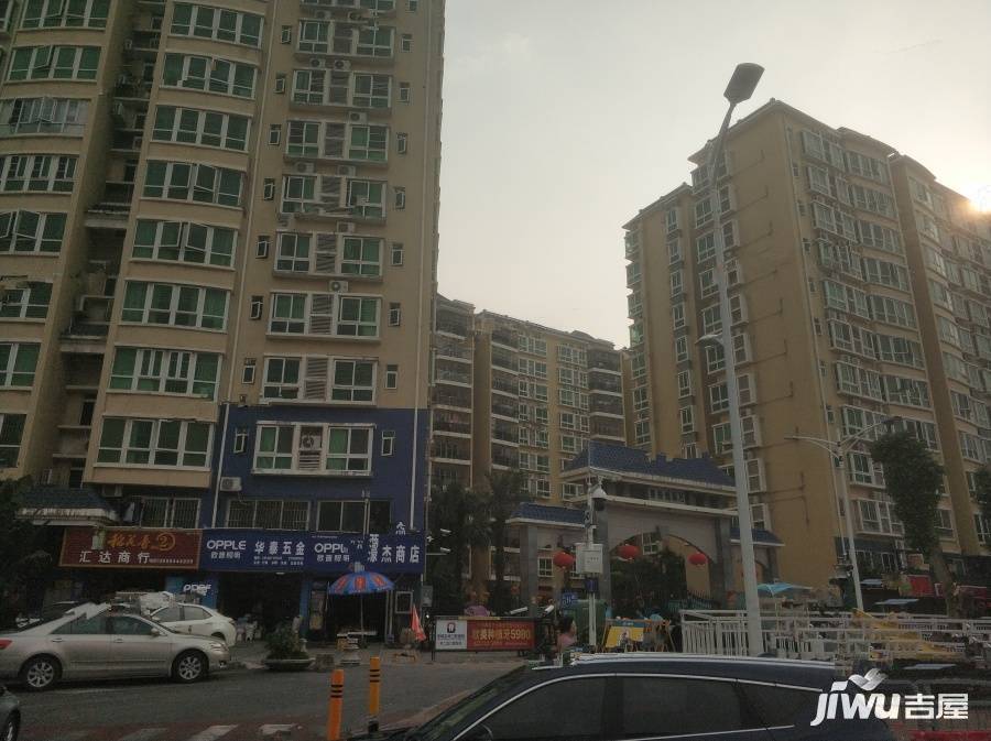 蟠龙居实景图图片