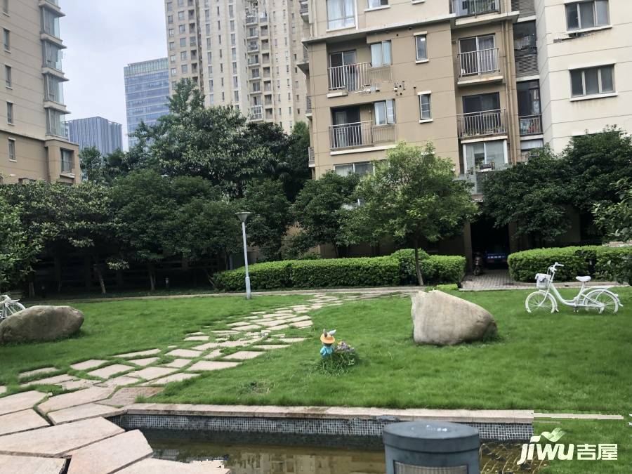 都市花园实景图图片