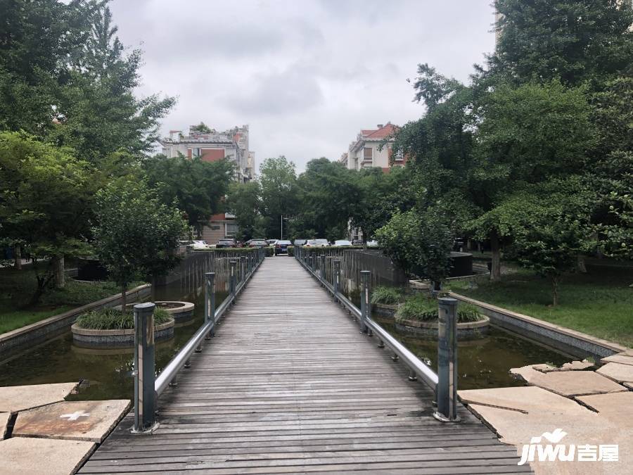 都市花园实景图图片