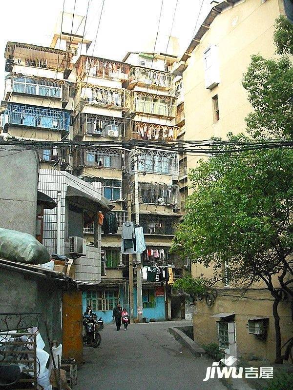 赛富尔公寓实景图图片