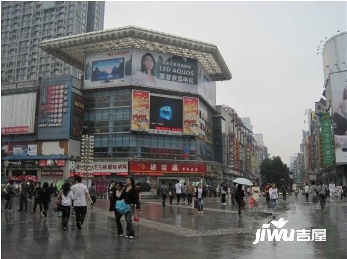 黄兴南路步行商业街实景图图片