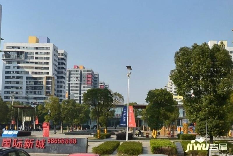 阳光100后海商业街实景图图片