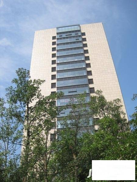 龍申劍橋公社