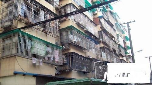 伟华苑小区实景图图片