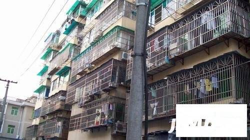 伟华苑小区实景图图片